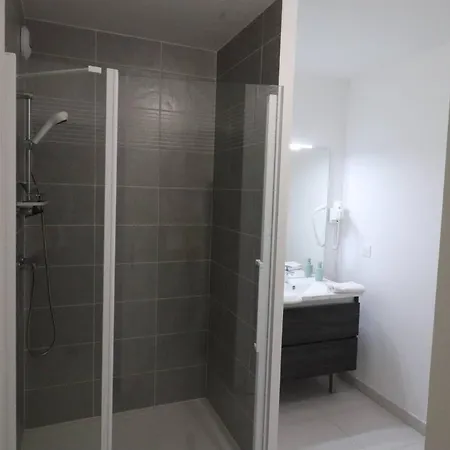 Lejlighed T3 Moderne - Bord De - 6 Pers, Parking, Terrasse - Fr-1-738-35 Royan