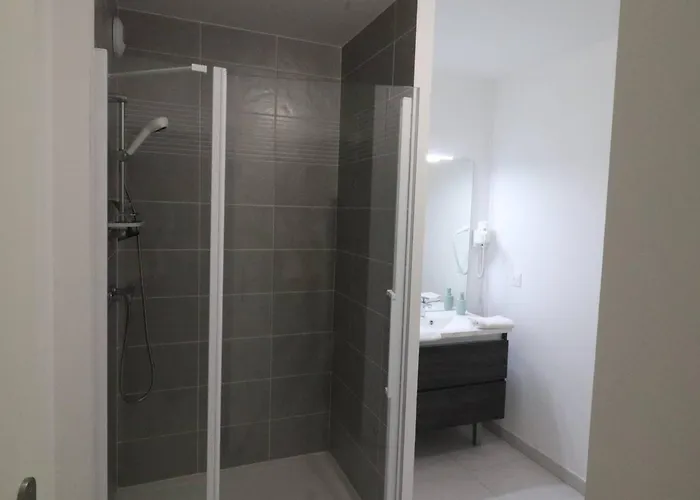 Apartment T3 Moderne - Bord De - 6 Pers, Parking, Terrasse - Fr-1-738-35 Royan